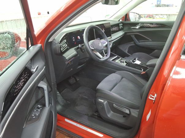 Fahrzeugabbildung Volkswagen Tiguan 2.0TDI DSG Elegance CarPlay|AHK|Pano|SD