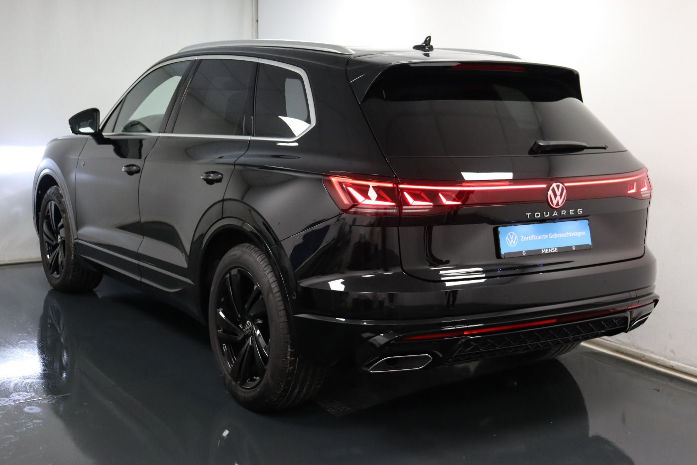 Fahrzeug autohaus mense Fahrzeugabbildung Volkswagen Touareg 3.0 TSI R-Line IQ.Light|Matrix|CarPlay