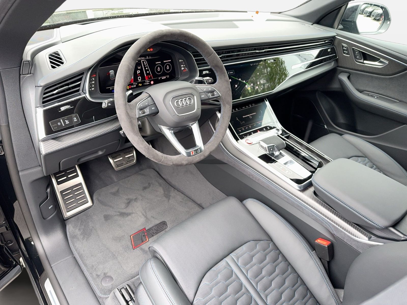 Fahrzeugabbildung Audi RS Q8 Performance 305km/h|Matrix|B&O|HuD