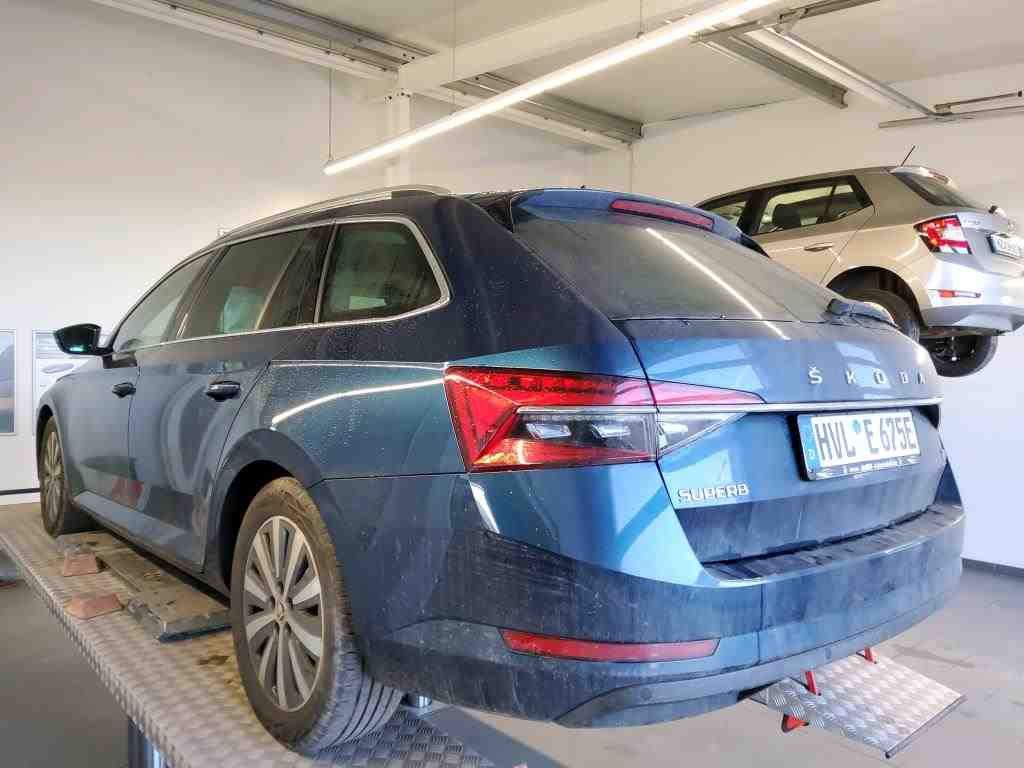 Fahrzeugabbildung SKODA Superb Combi 1.4 TSI Style iV 4xSHZG|LED|Navi|LM