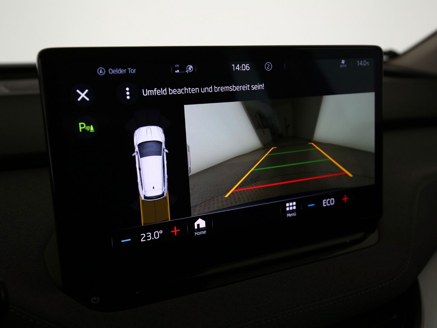 Fahrzeugabbildung SKODA Enyaq 50 Loft LED|VirtualCP|KlimaA|LaneAss|PDC