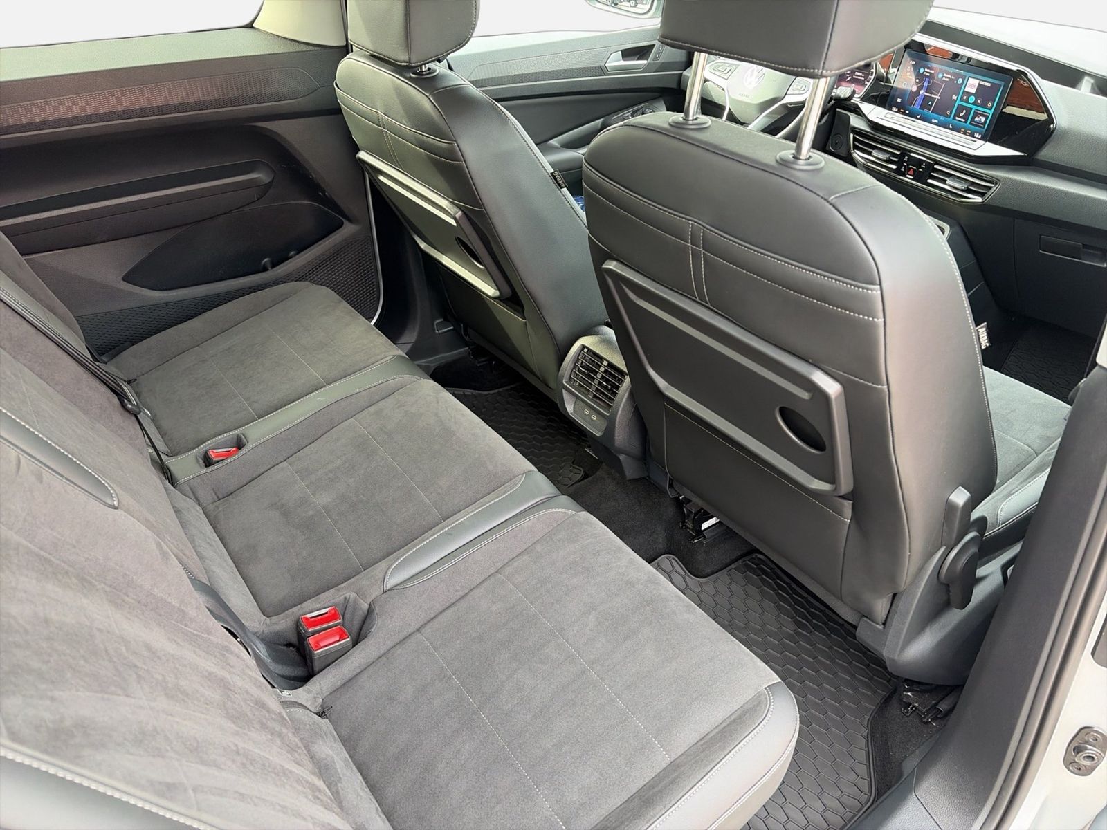 Fahrzeugabbildung Volkswagen Caddy Maxi Style Caddy Maxi KOStyle 90 CRD AG7 V