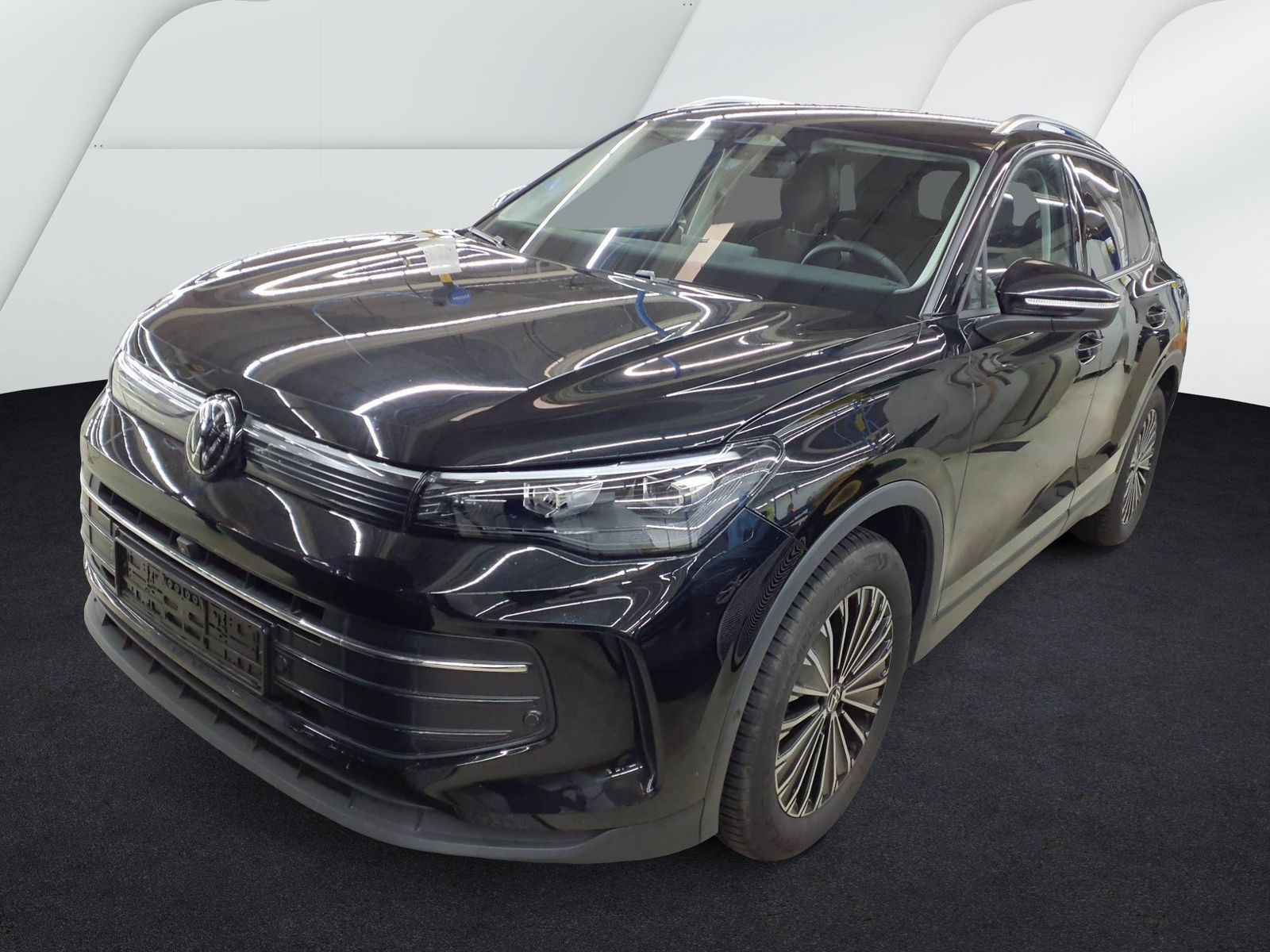 Fahrzeugabbildung Volkswagen Tiguan 1.5 eTSI DSG Life Goal CarPlay|AHK|ACC|LM