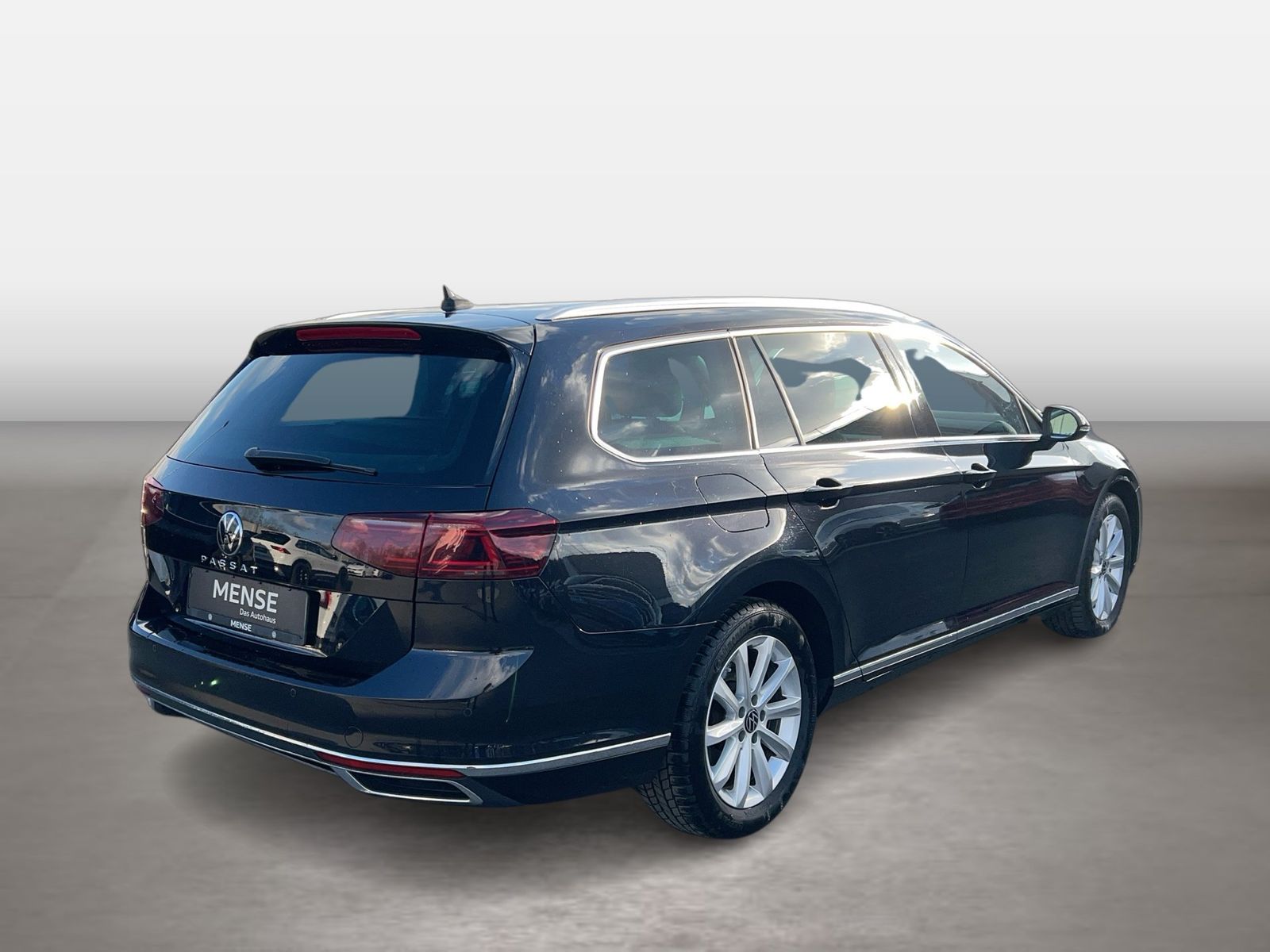 Fahrzeugabbildung Volkswagen Passat Variant 2.0 TDI DSG Elegance IQ.Light|AHK