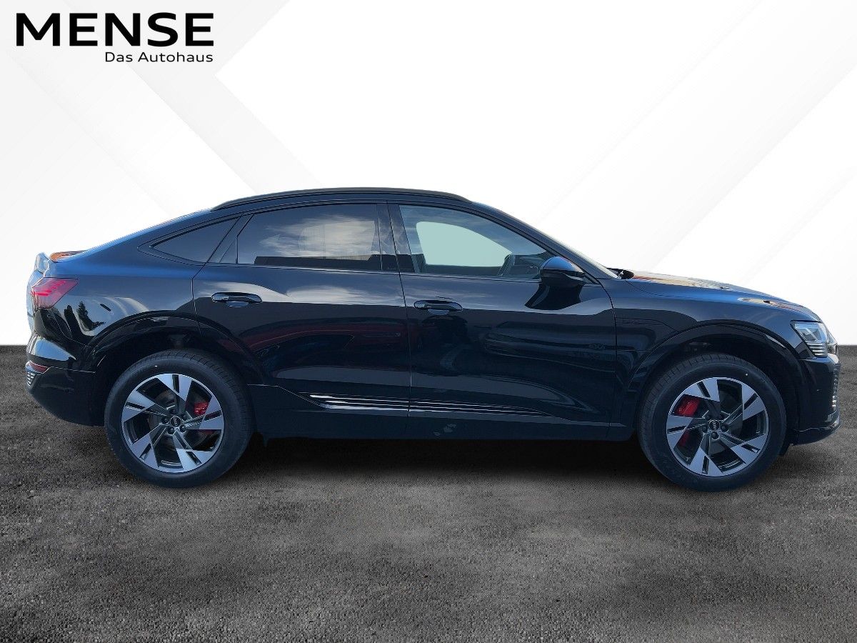 Fahrzeugabbildung Audi Q8 e-tron Sportback 50 quattro S line AKTION/UPE