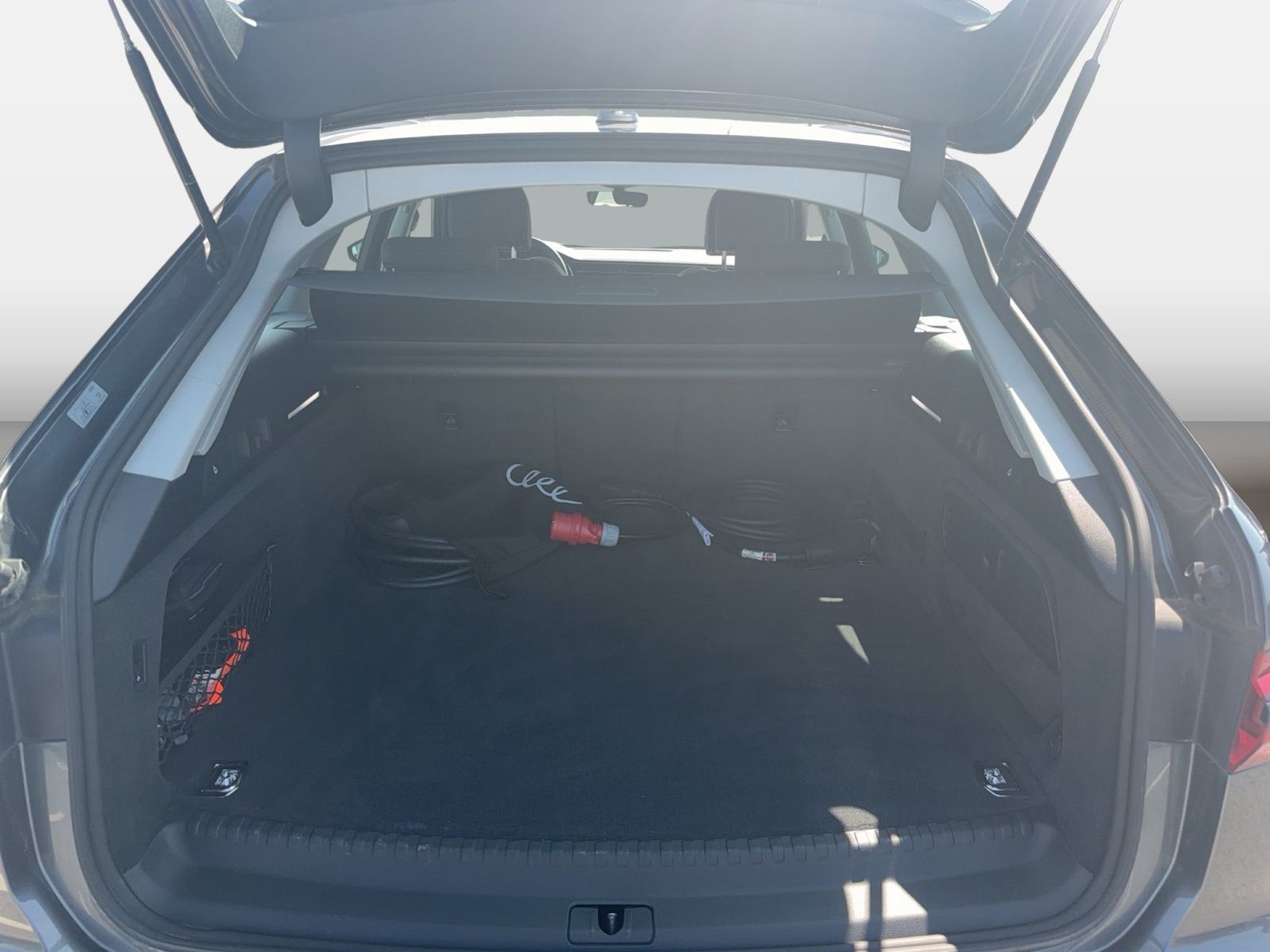 Fahrzeug autohaus mense Fahrzeugabbildung Audi A6 Avant 55 TFSI e quattro S tronic S line AHK