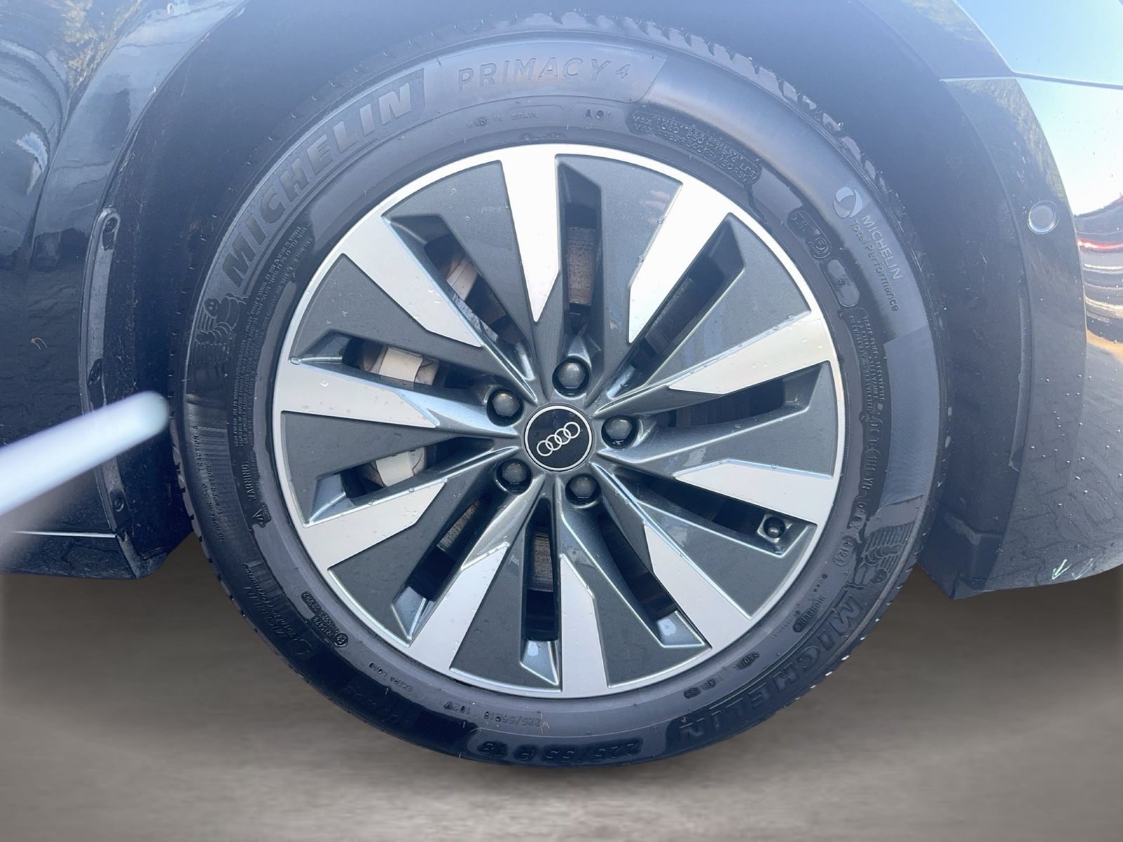 Fahrzeugabbildung Audi A6 Avant 50 TFSI e quattro Standhzg|ACC|LED|Navi