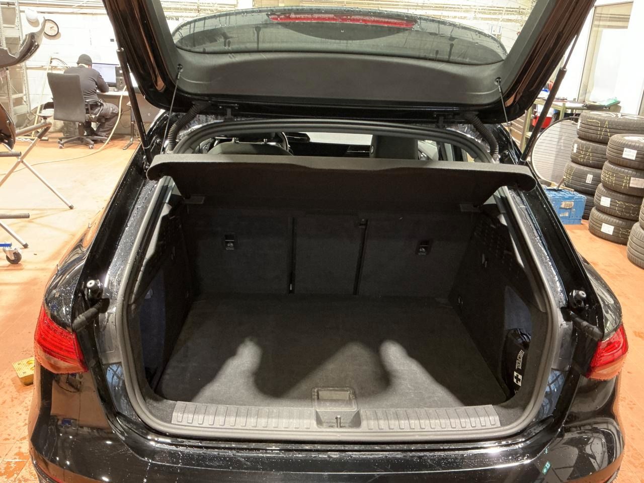 Fahrzeugabbildung Audi A3 Sportback 40 TFSI e S tronic Navi|VirtualCP