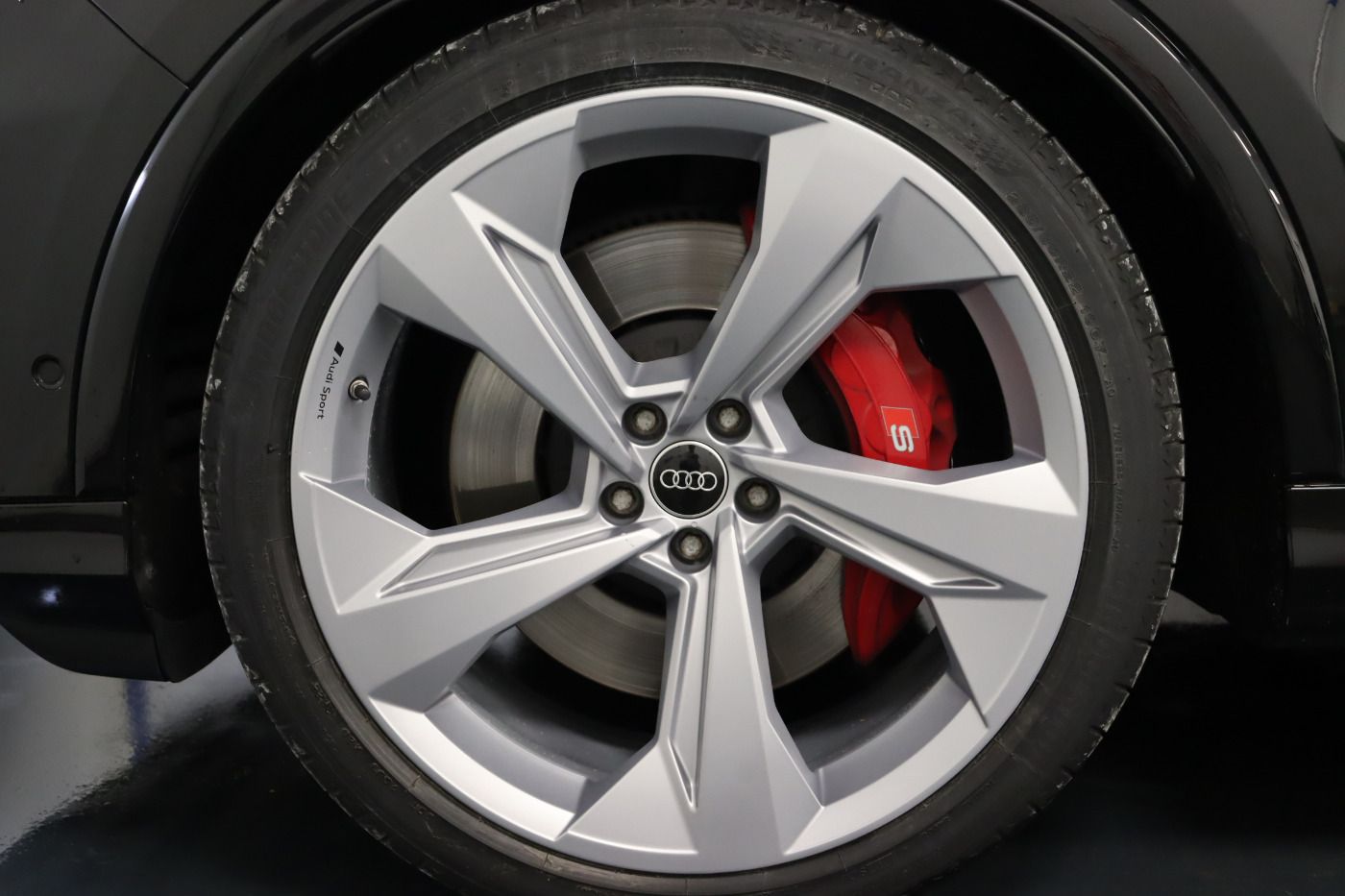 Fahrzeugabbildung Audi SQ7 quattro tiptronic |AHK|Luft|SD|HUD