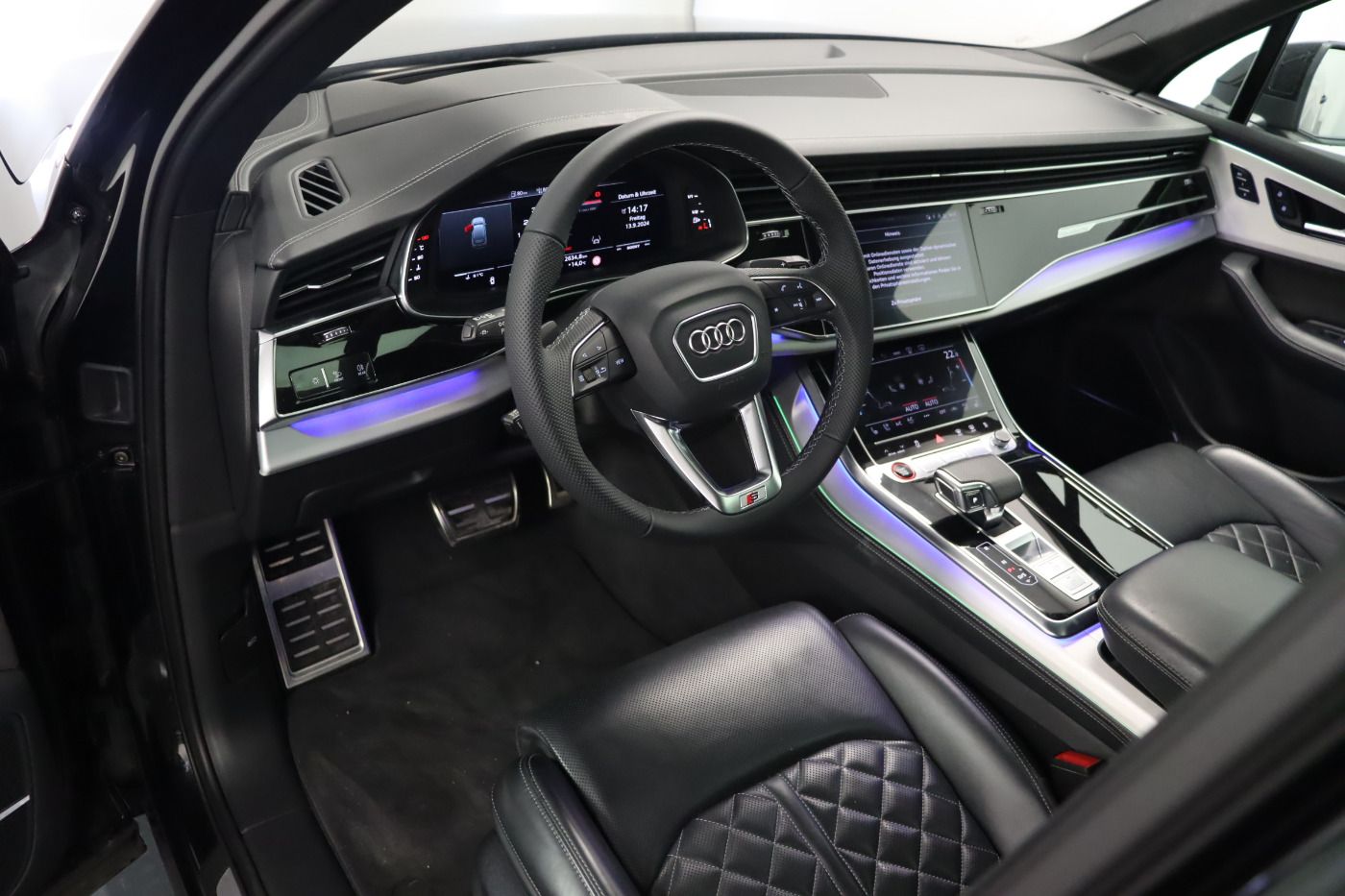 Fahrzeugabbildung Audi SQ7 quattro tiptronic |AHK|Luft|SD|HUD