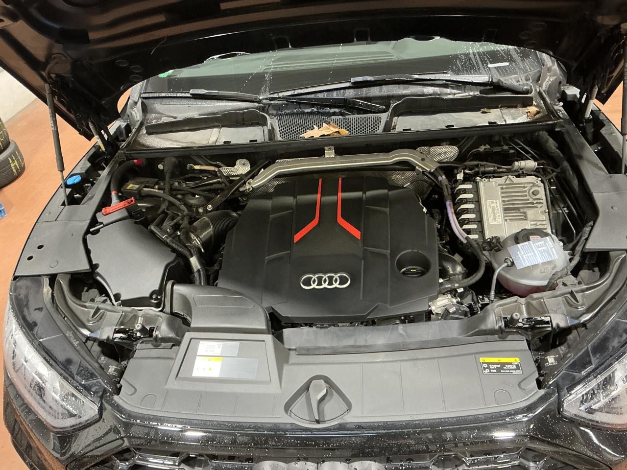 Fahrzeugabbildung Audi SQ5 3.0 TDI Quattro tiptronic AHK|LED|Navi|PDC