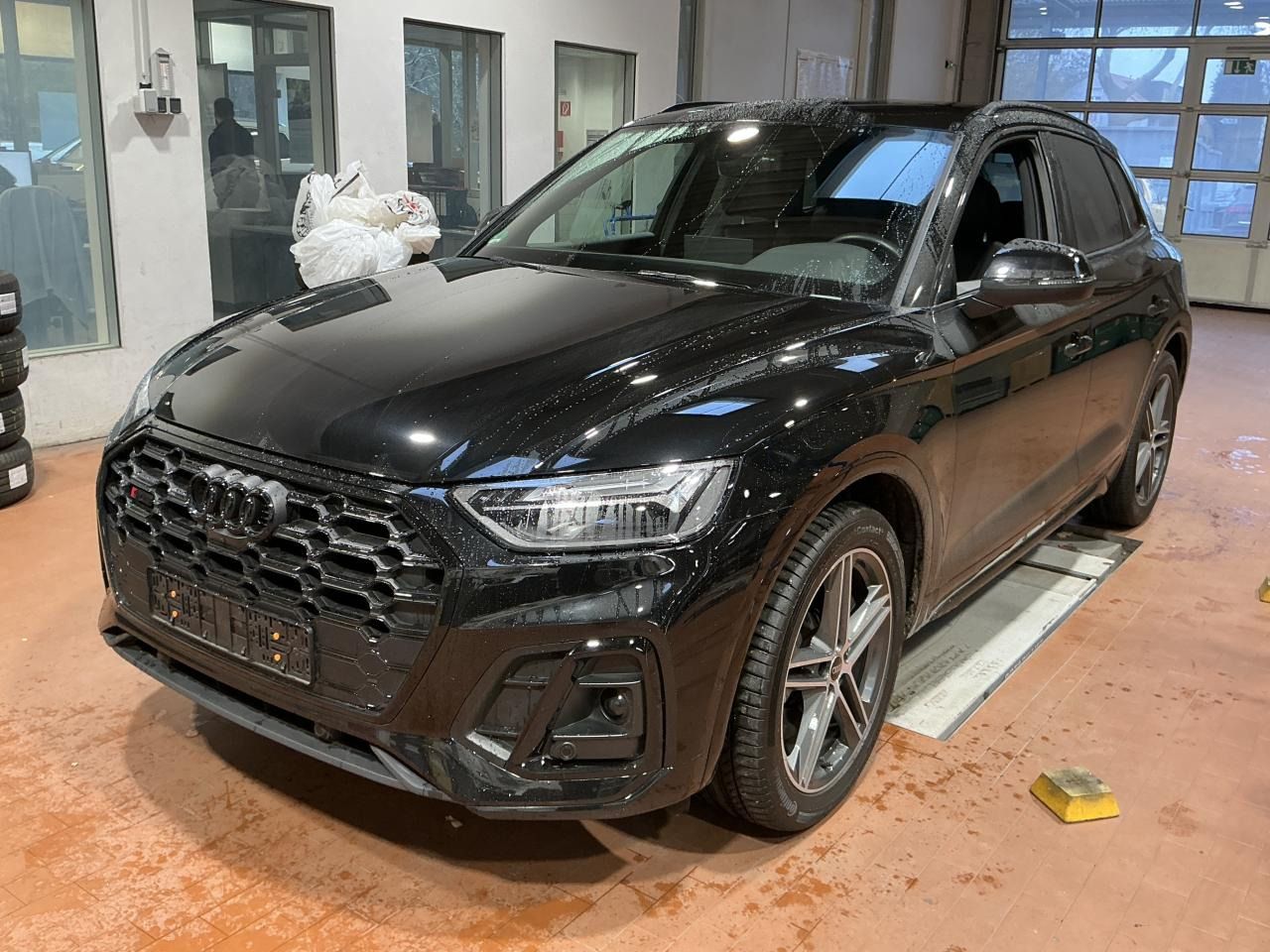 Fahrzeugabbildung Audi SQ5 3.0 TDI Quattro tiptronic AHK|LED|Navi|PDC