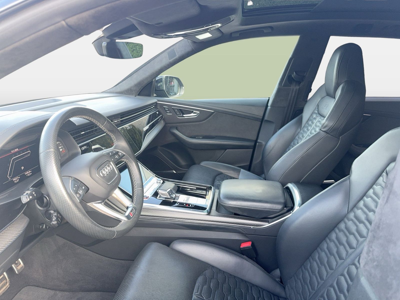 Fahrzeug autohaus mense Fahrzeugabbildung Audi RS Q8 Matrix|CarPlay|AHK|HUD|Keramik|Luft|Pano