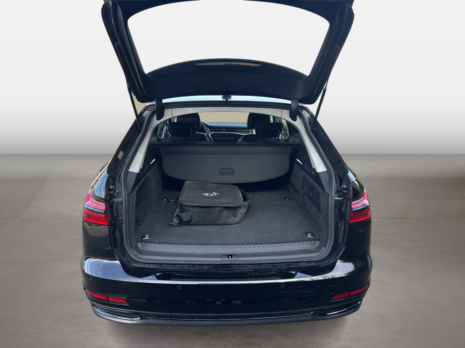 Fahrzeug autohaus mense Fahrzeugabbildung Audi A6 Avant 50 TFSIe S tronic Design AHK