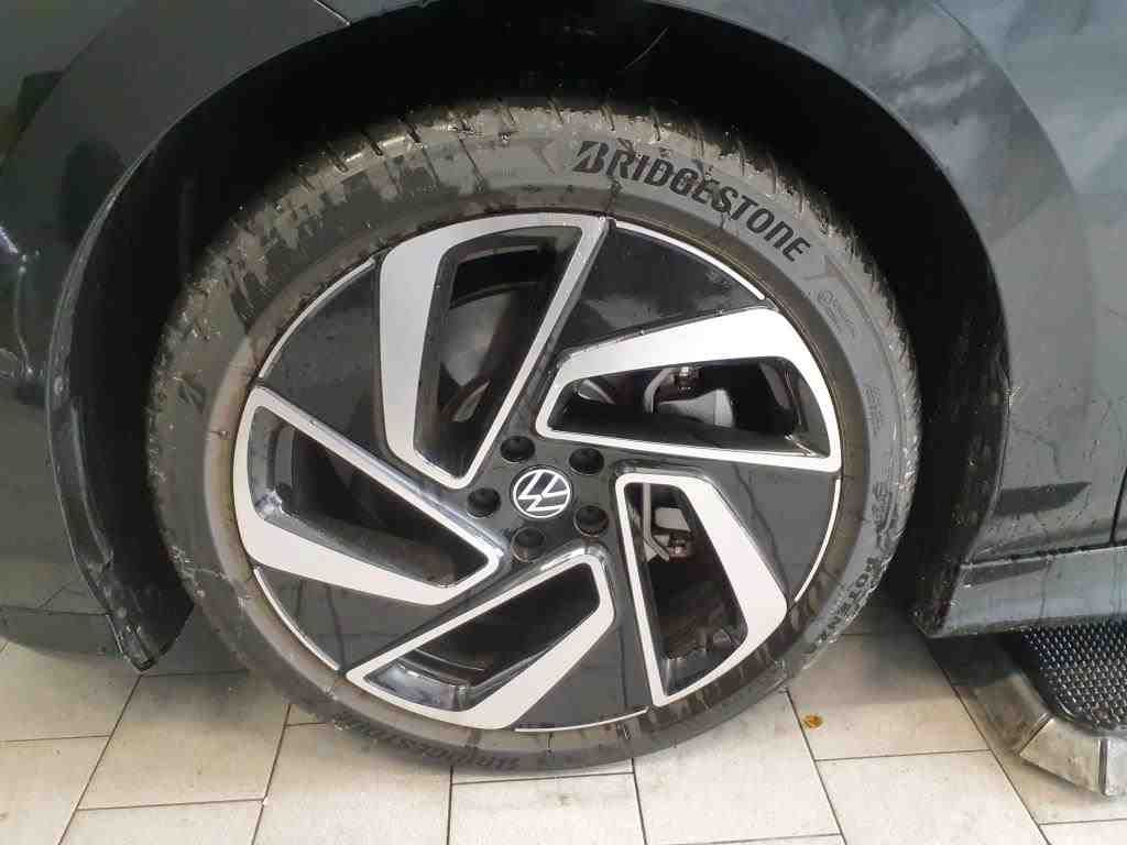 Fahrzeugabbildung Volkswagen ID.7 Pro IQ.Light|Matrix|CarPlay|h/k|HUD|4xSHZG