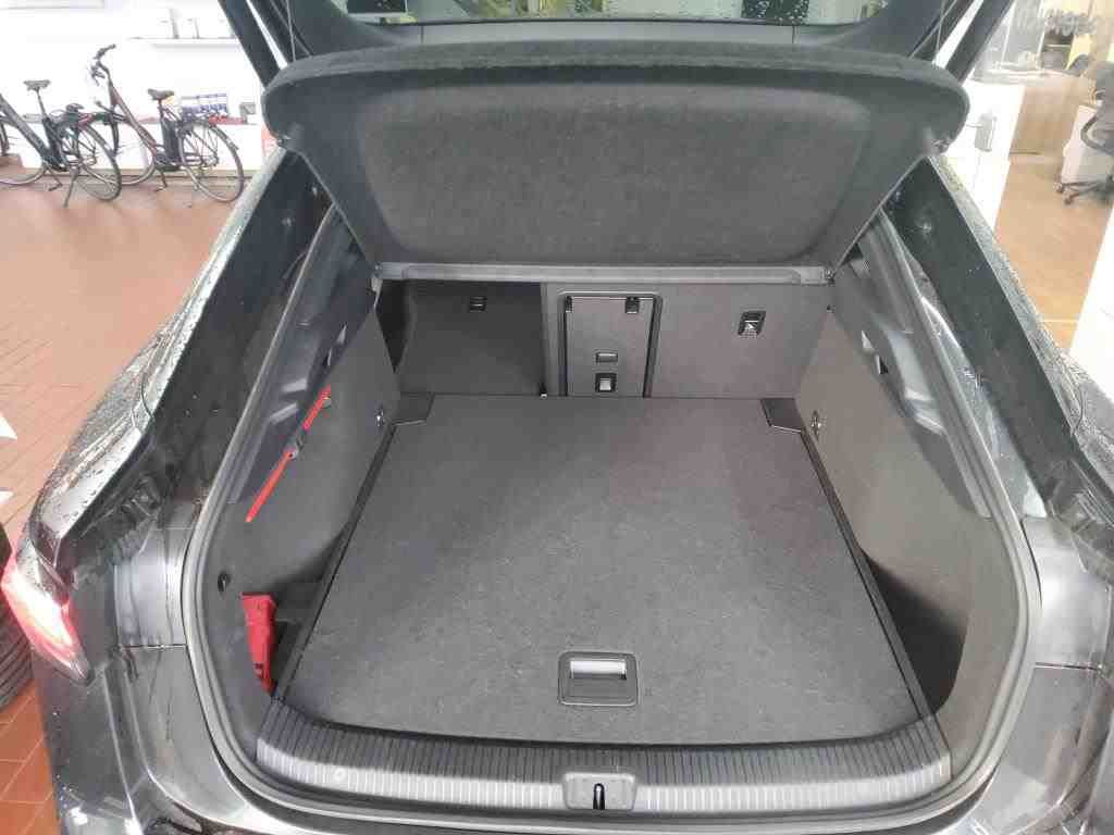 Fahrzeug autohaus mense Fahrzeugabbildung Volkswagen ID.7 Pro IQ.Light|Matrix|CarPlay|h/k|HUD|4xSHZG