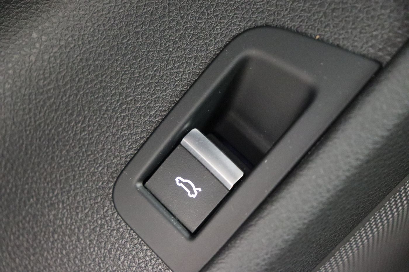 Fahrzeug autohaus mense Fahrzeugabbildung Audi Q7 55 TFSI S line quattro tiptronic CarPlay|HUD