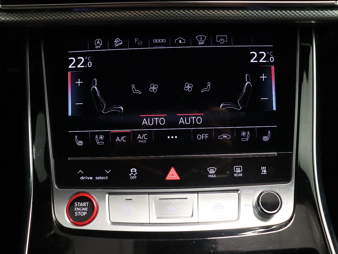 Fahrzeugabbildung Audi RS Q8 4.0 TFSI Quattro tiptronic Matrix|B&O|CarP