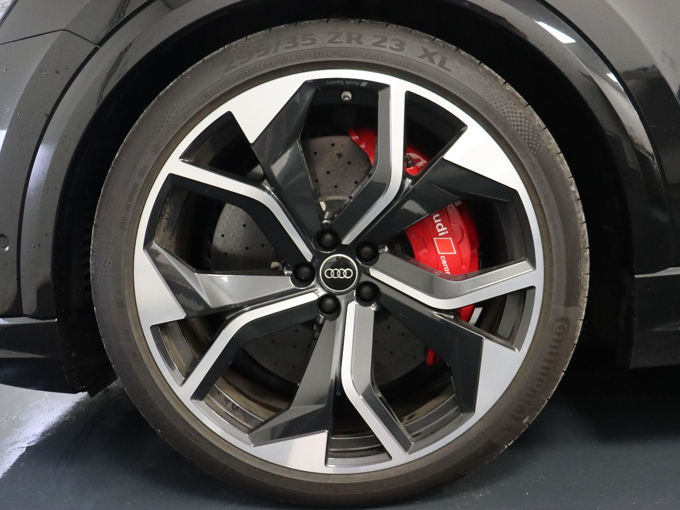 Fahrzeugabbildung Audi RS Q8 4.0 TFSI Quattro tiptronic Matrix|B&O|CarP