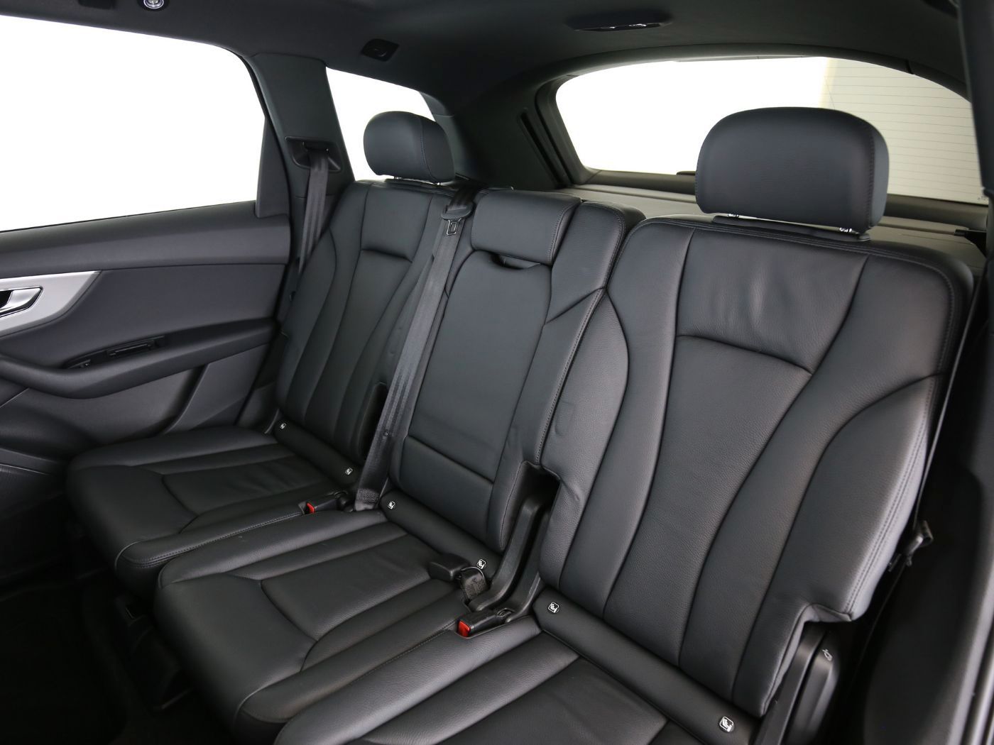 Fahrzeug autohaus mense Fahrzeugabbildung Audi Q7 55 TFSI quattro tiptronic S line AHK|HUD|Luft