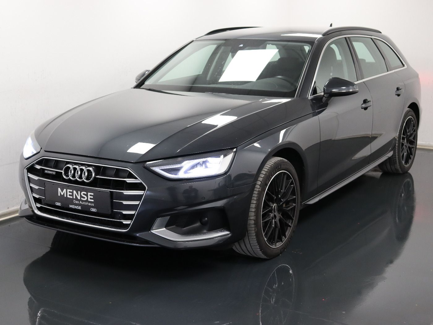 Fahrzeugabbildung Audi A4 Avant 40 TDI quattro S tronic Advanced |FLA