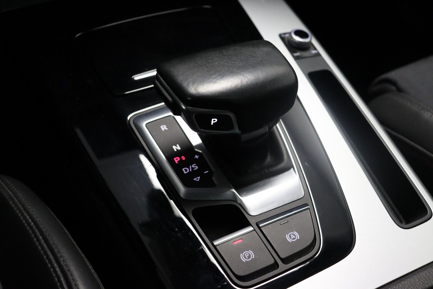 Fahrzeugabbildung Audi Q5 50 TDI quattro S tronic Matrix|Luft|Pano|SD