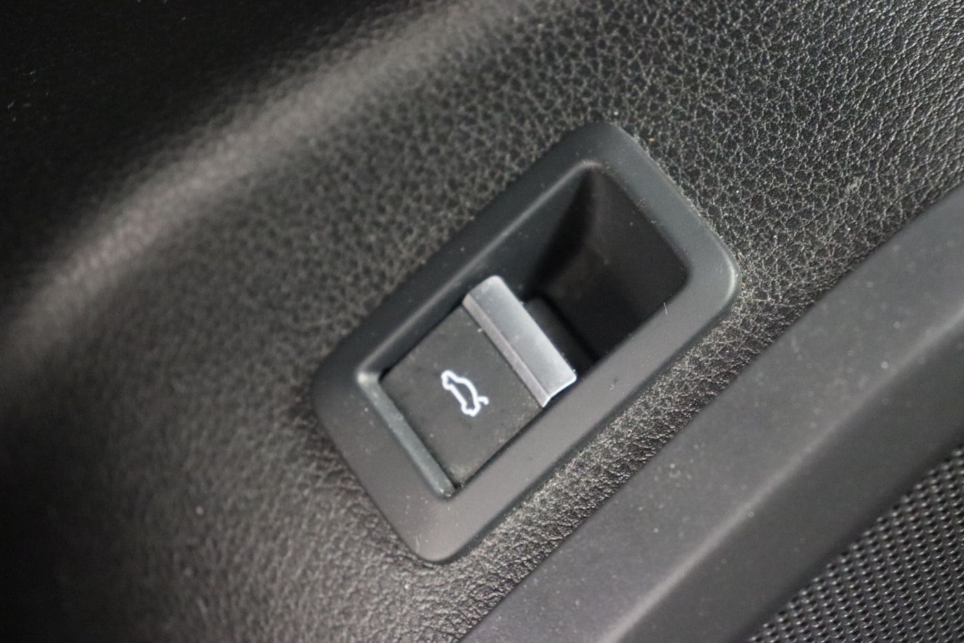 Fahrzeugabbildung Audi Q5 50 TDI quattro S tronic Matrix|Luft|Pano|SD