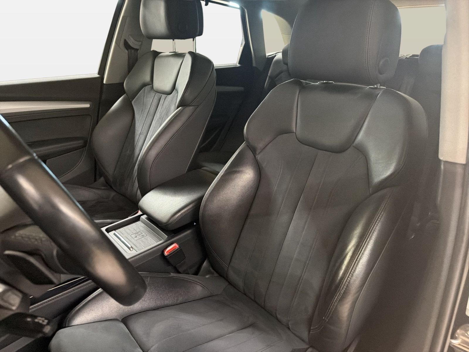 Fahrzeugabbildung Audi Q5 50 TDI quattro S tronic Matrix|Luft|Pano|SD