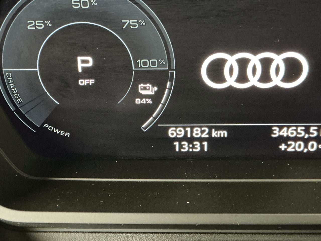 Fahrzeug autohaus mense Fahrzeugabbildung Audi Q4 e-tron 40 Matrix|CarPlay|HUD|Standhzg|ACC|LED