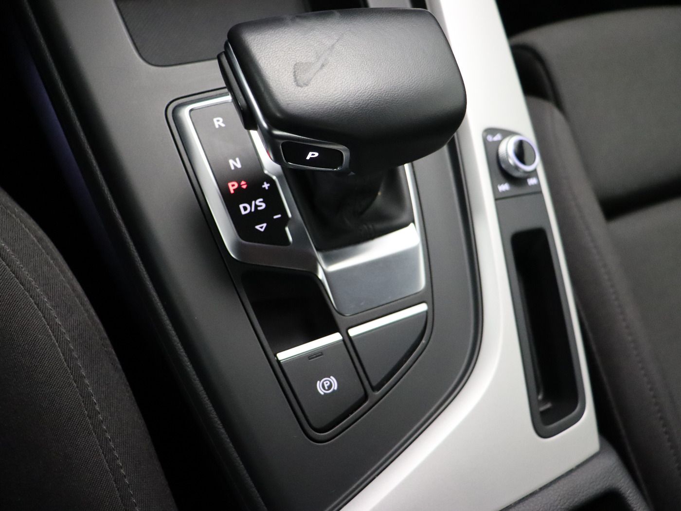 Fahrzeugabbildung Audi A5 Sportback 40 TDI S tronic advanced B&O|HUD