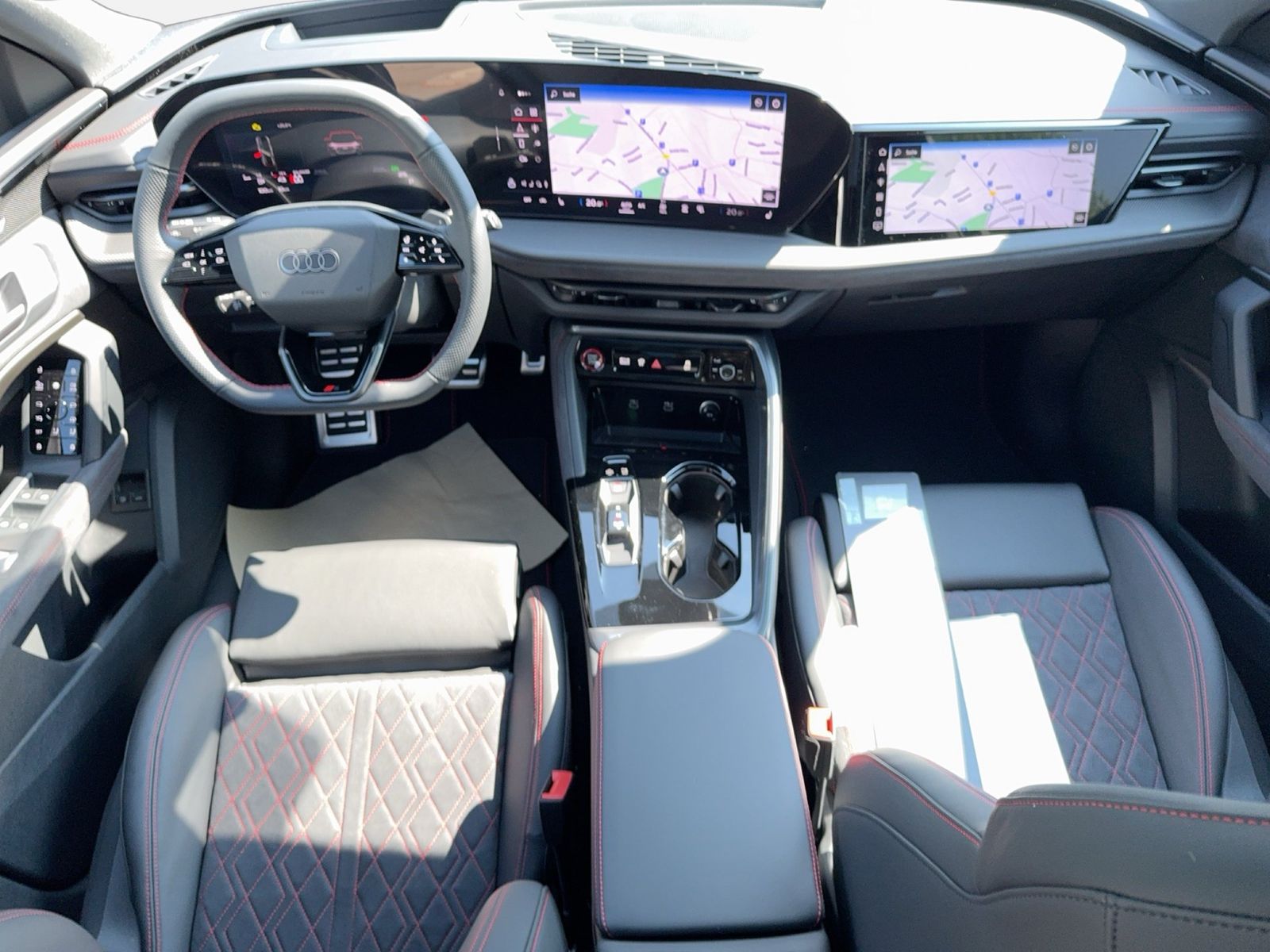 Fahrzeug autohaus mense Fahrzeugabbildung Audi Q5 Sportback e-hybrid 270kW edition one|AHK|