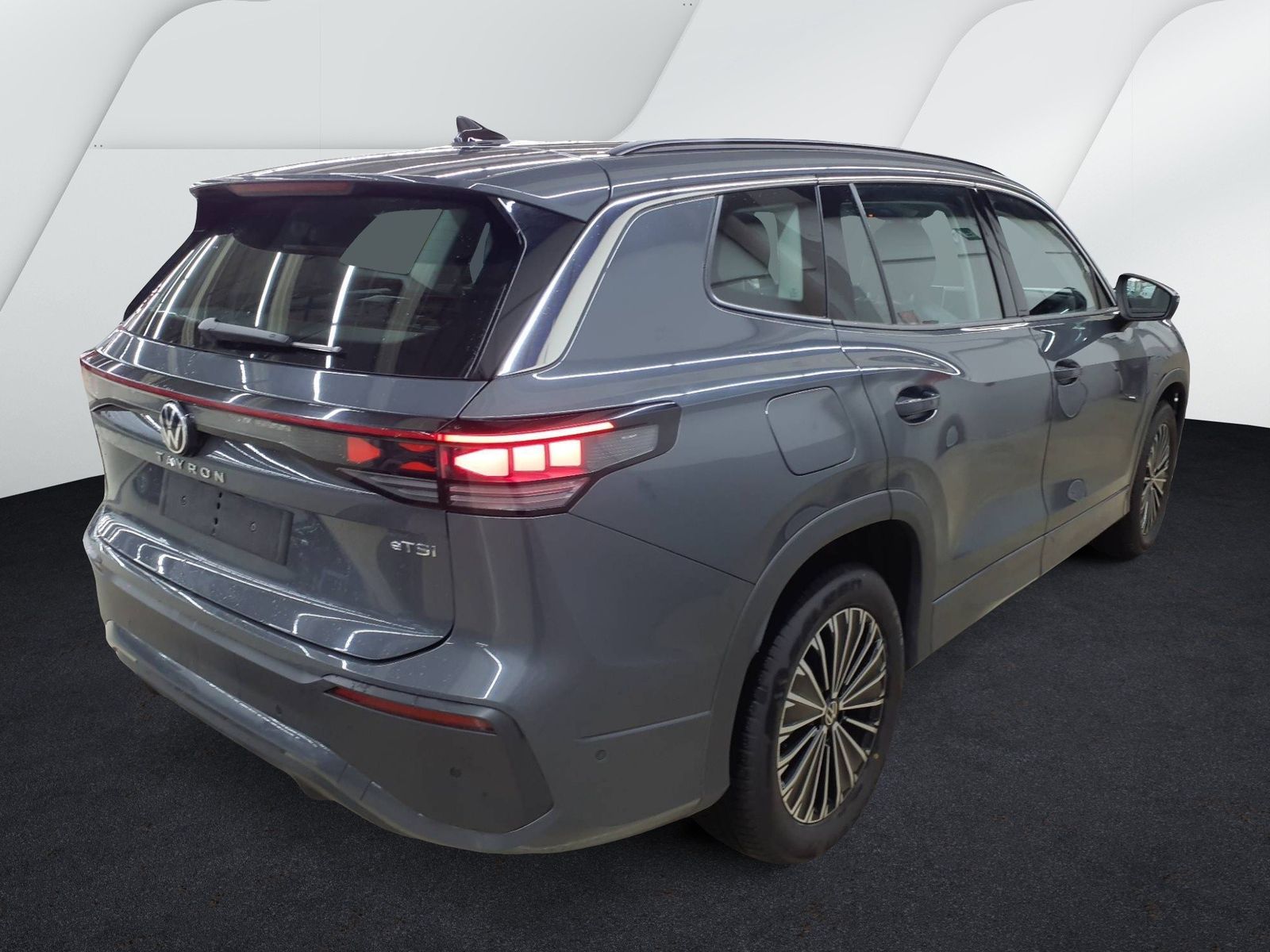 Fahrzeugabbildung Volkswagen Tayron 1.5 eTSI DSG IQ.Light|Matrix|CarPlay|AHK