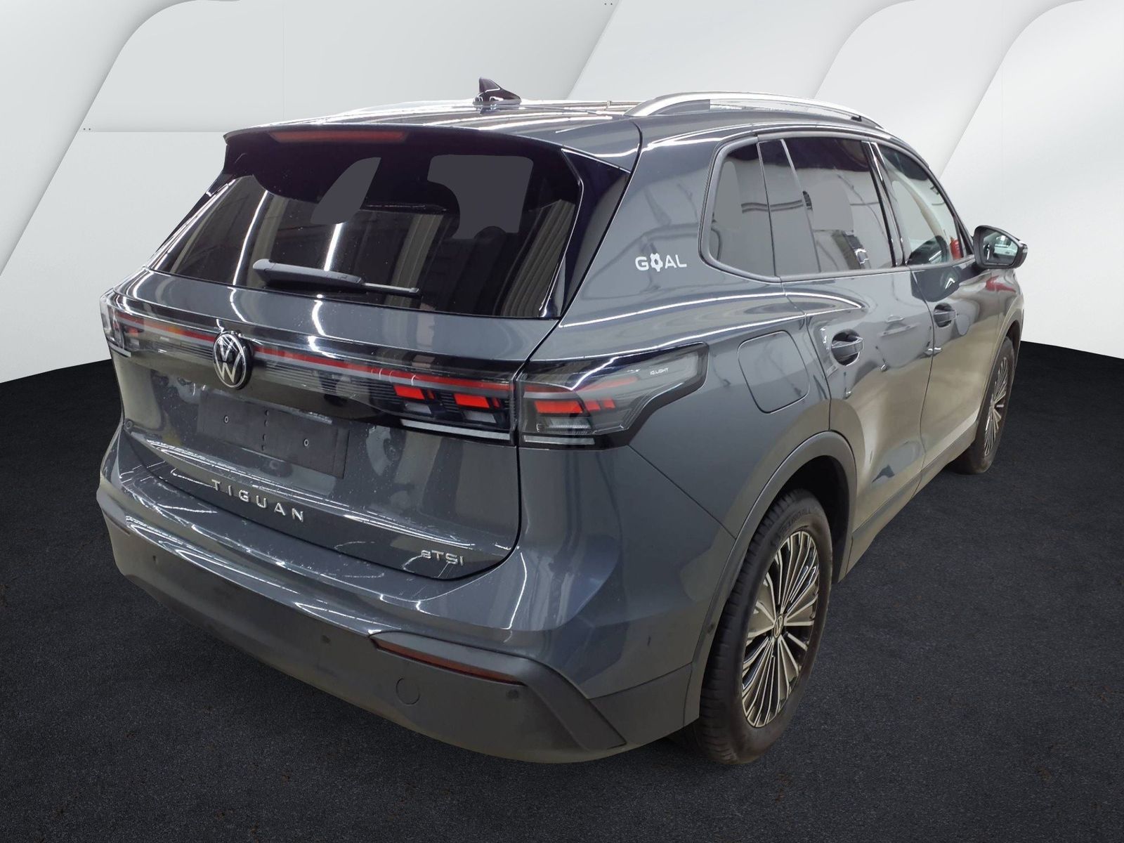 Fahrzeugabbildung Volkswagen Tiguan 1.5 eTSI DSG Life Goal CarPlay|AHK|ACC|LM