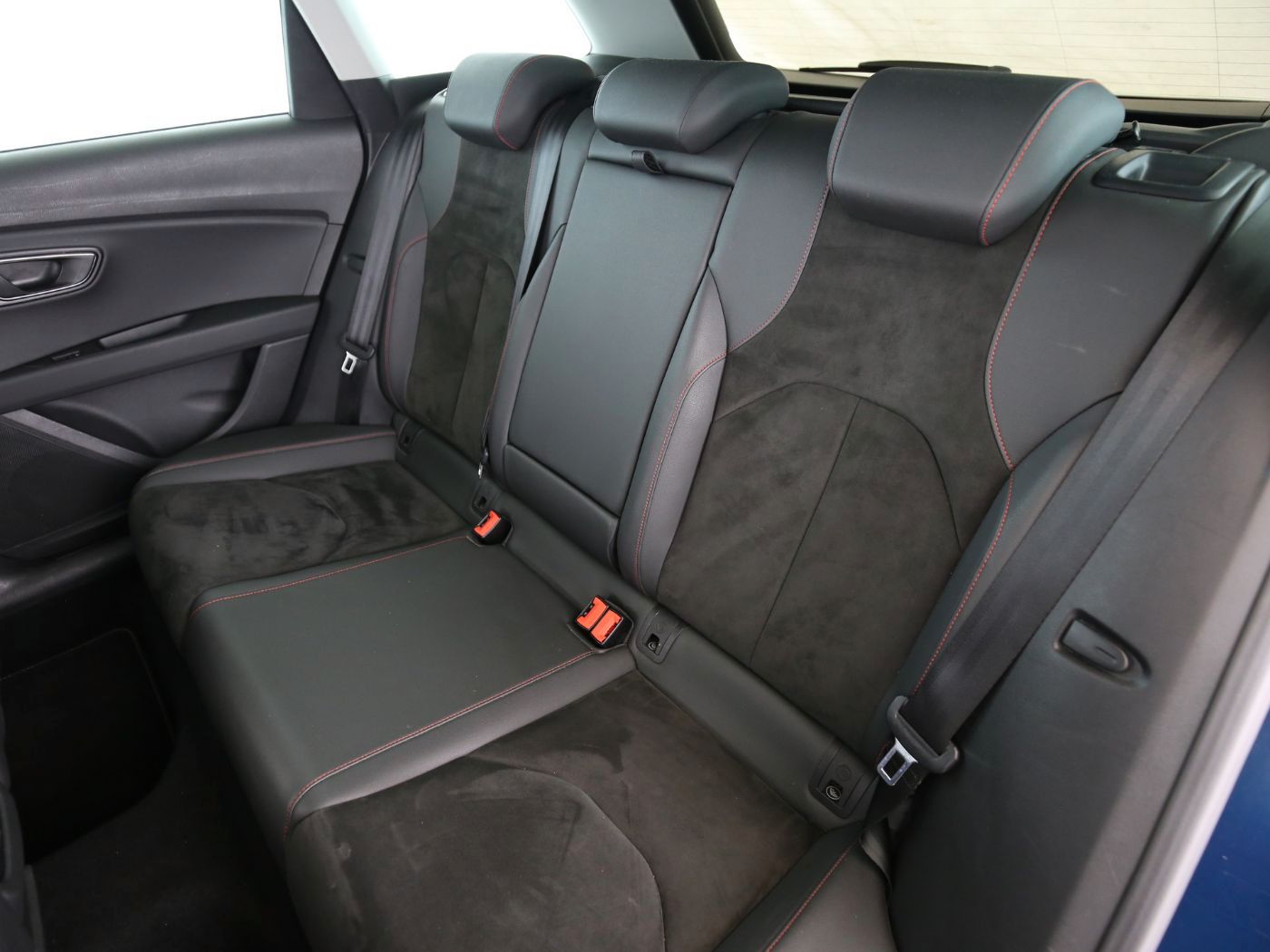 Fahrzeug autohaus mense Fahrzeugabbildung SEAT Leon 2.0 TDI ST FR Beats|ACC|Navi|Alcant.|Kamera