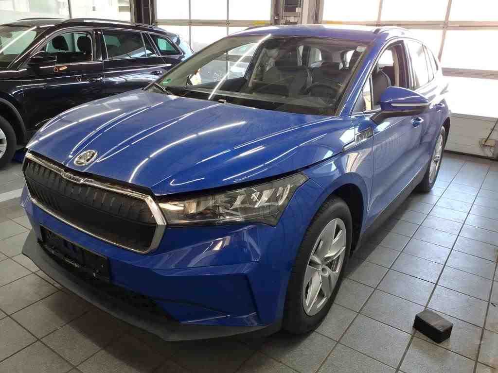 Fahrzeugabbildung SKODA Enyaq 50 Loft LED|VirtualCP|KlimaA|LaneAss|PDC