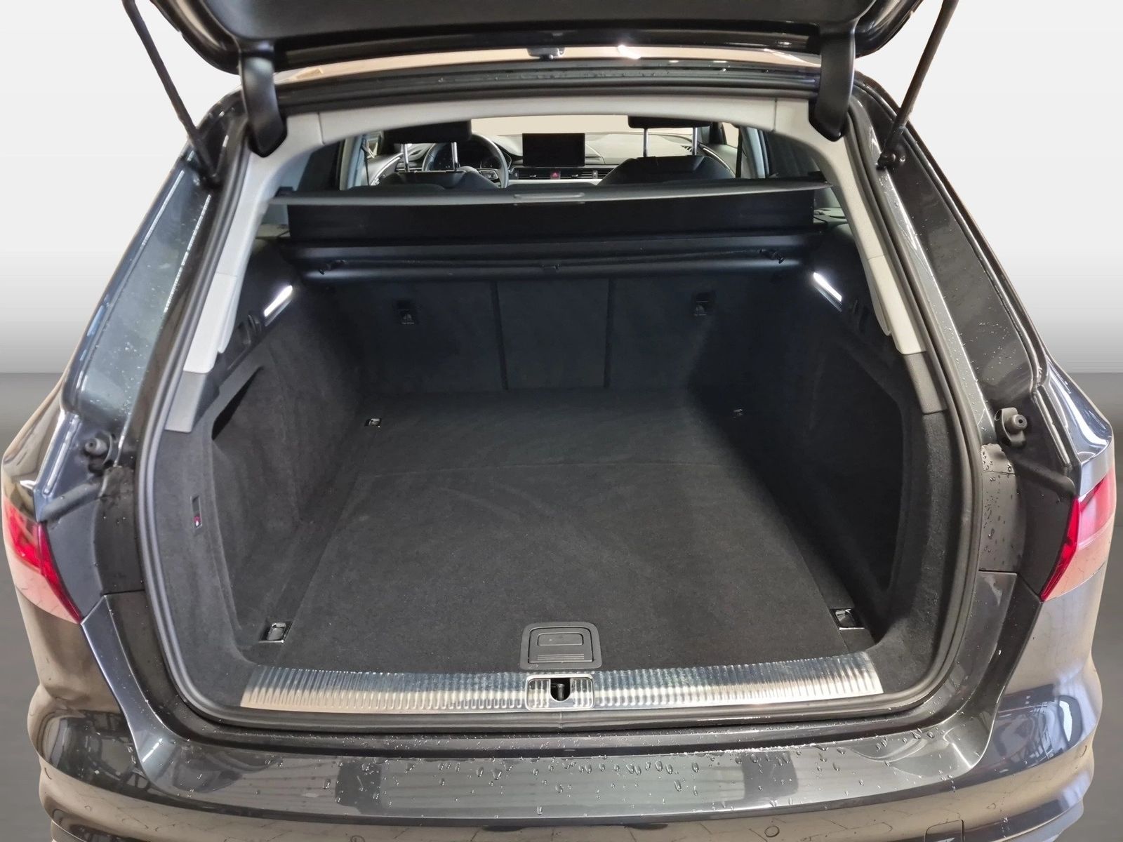 Fahrzeug autohaus mense Fahrzeugabbildung Audi A4 Avant 40 TDI S tronic Matrix|AHK|LED|Navi|PDC