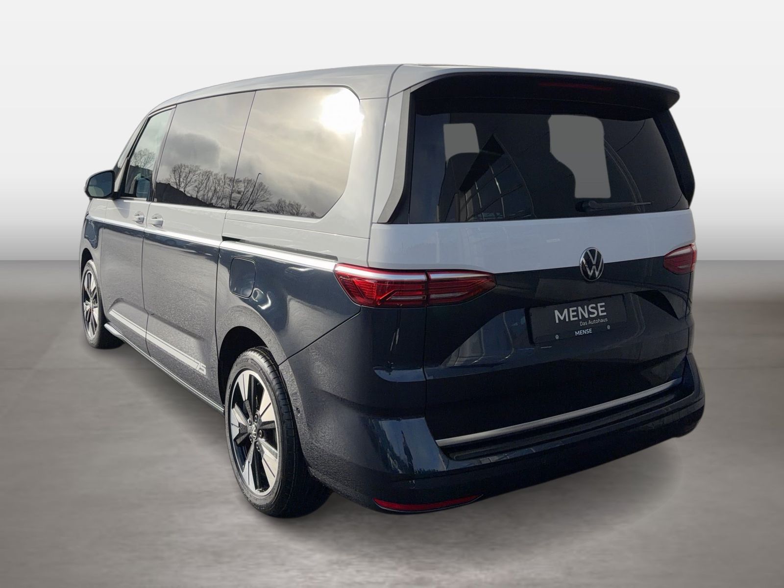 Fahrzeugabbildung Volkswagen Multivan 2.0 TDI lang Life IQ.Light|Matrix|AHK