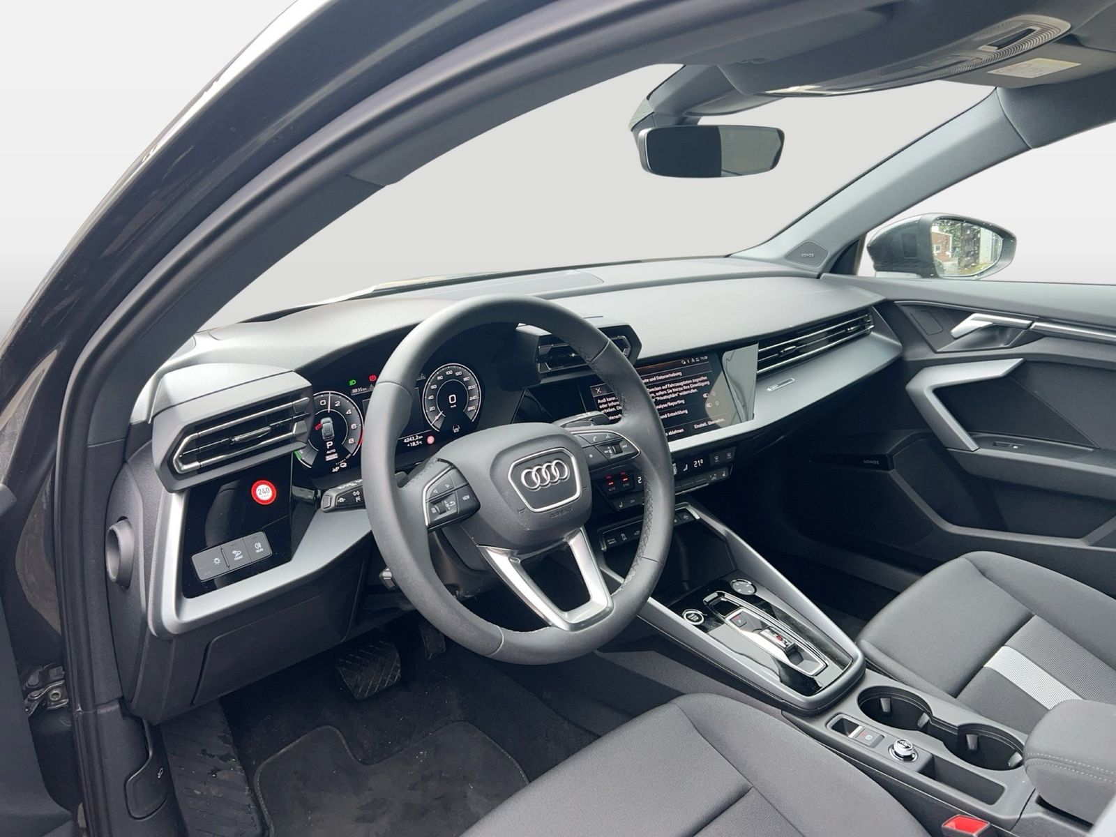 Fahrzeugabbildung Audi A3 Sportback 40 TFSI e S tronic advanced Sonos - mit KI generiert/bearbeitet
