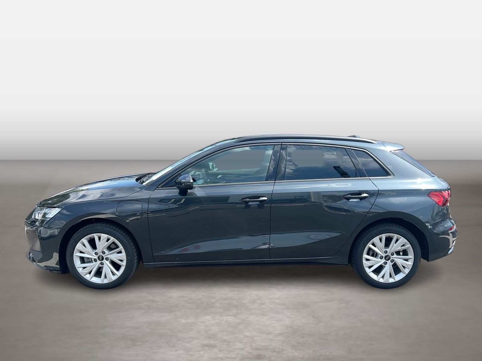 Fahrzeug autohaus mense Fahrzeugabbildung Audi A3 Sportback 40 TFSI e S tronic Sonos|HUD|ACC|LM