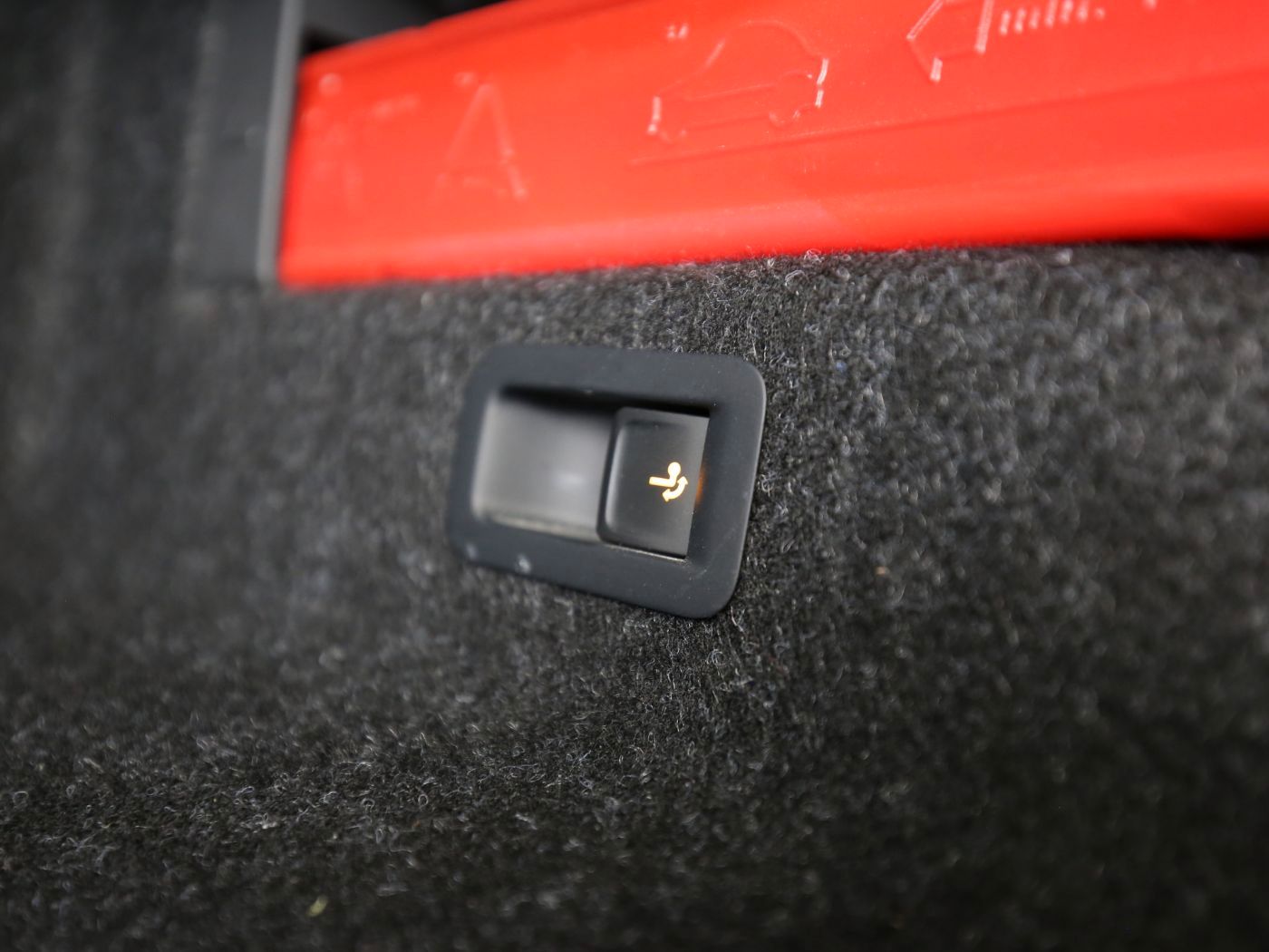 Fahrzeugabbildung SKODA Enyaq Coupé RS Suite Matrix|AHK|HUD|Pano|SD|ACC