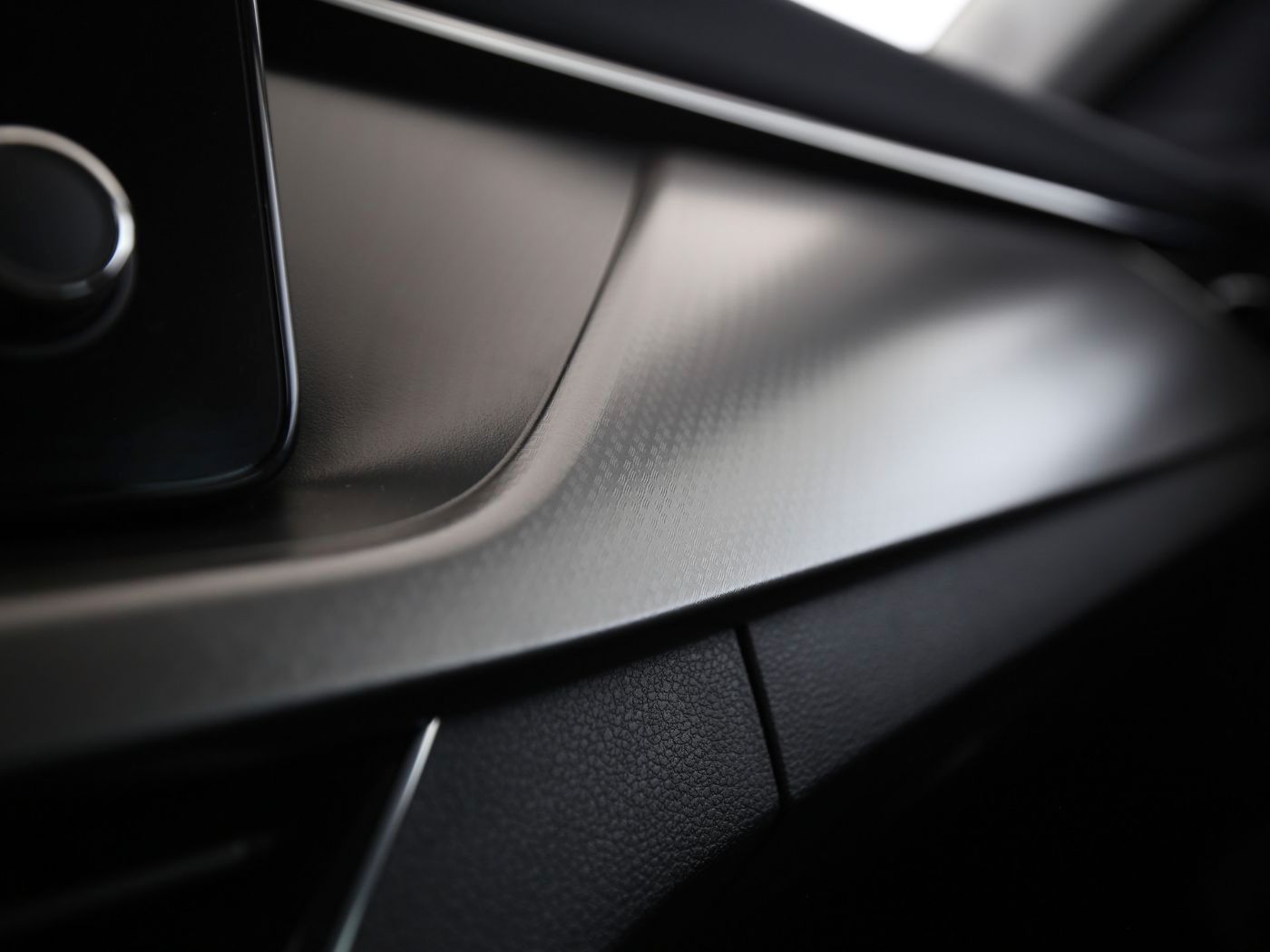 Fahrzeugabbildung SKODA Kamiq 1.0 TSI Clever AHK|LED|Kamera|KlimaA|PDC