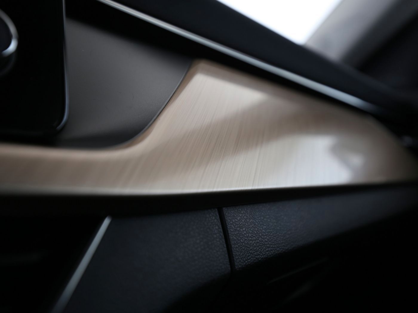 Fahrzeugabbildung SKODA Kamiq 1.0 TSI Style LED|Alcant.|KlimaA|LaneAss