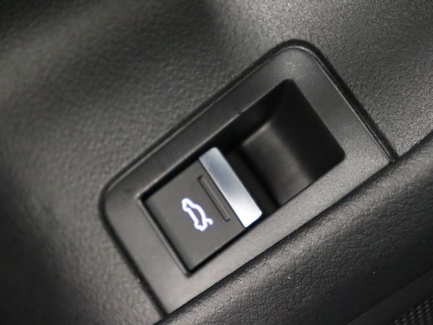Fahrzeug autohaus mense Fahrzeugabbildung Audi A6 Avant 40 TDI S tronic design Matrix|CarPlay|A