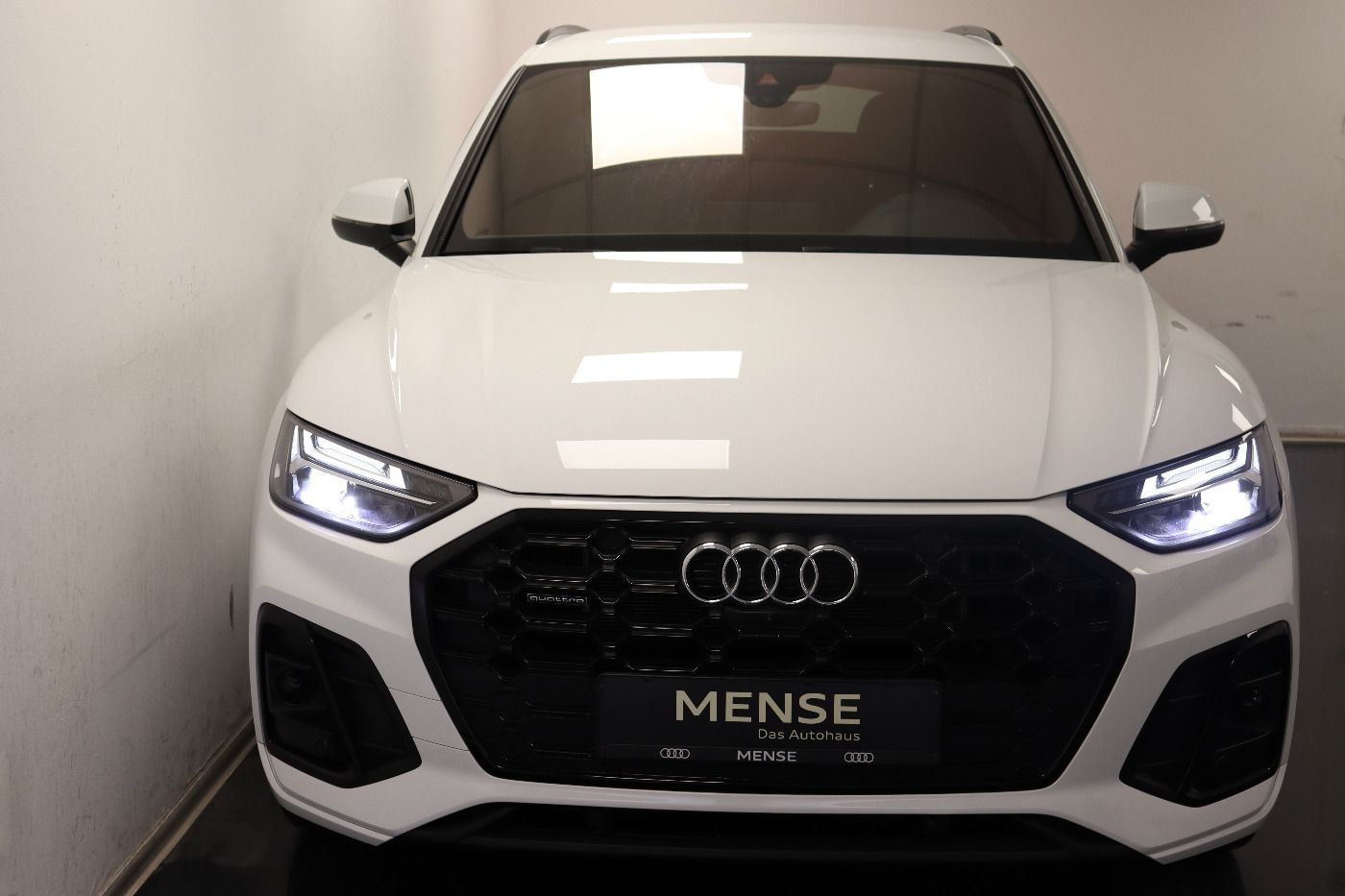 Fahrzeugabbildung Audi Q5 55 TFSIe quattro S tronic S line AHK|Luft|LED
