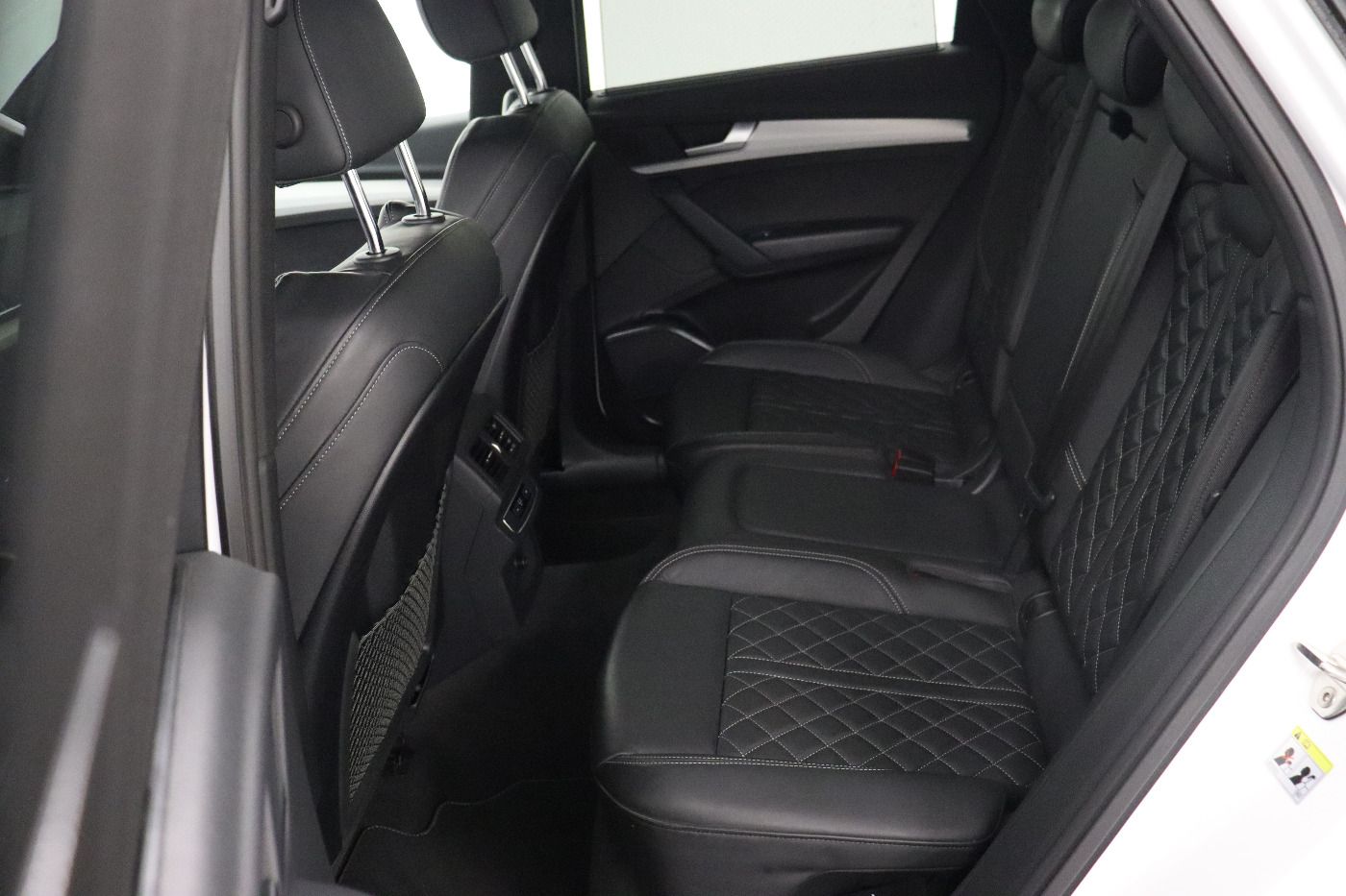 Fahrzeugabbildung Audi Q5 55 TFSIe quattro S tronic S line AHK|Luft|LED