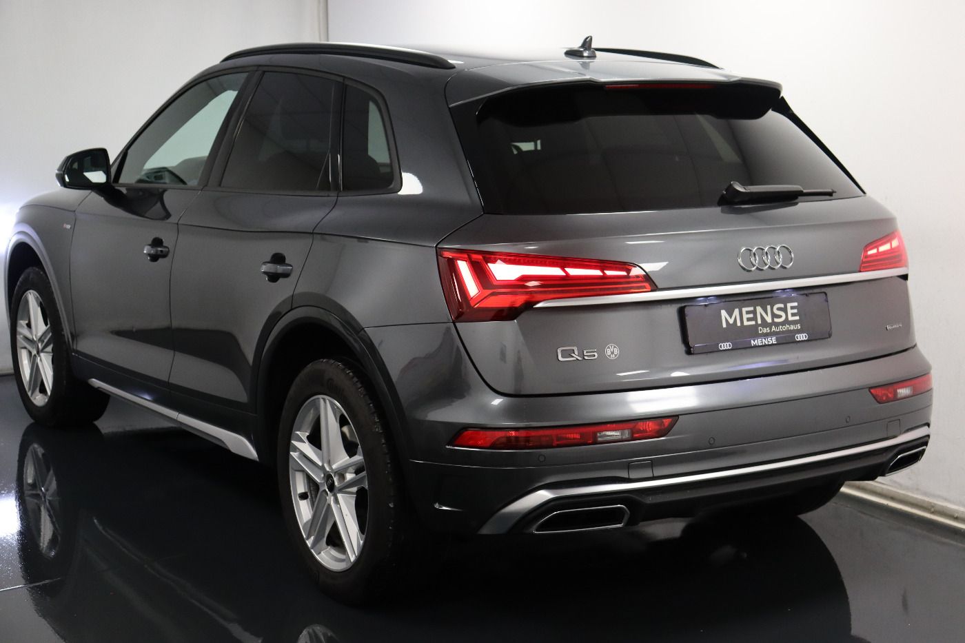 Fahrzeugabbildung Audi Q5 40 TDI quattro S tronic S line AHK|ACC|LED|LM