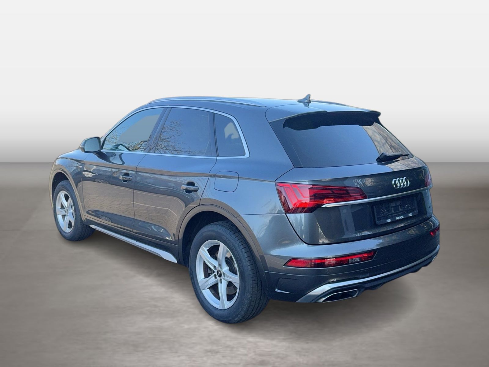 Fahrzeugabbildung Audi Q5 50 TFSI e quattro S tronic S line Matrix|AHK