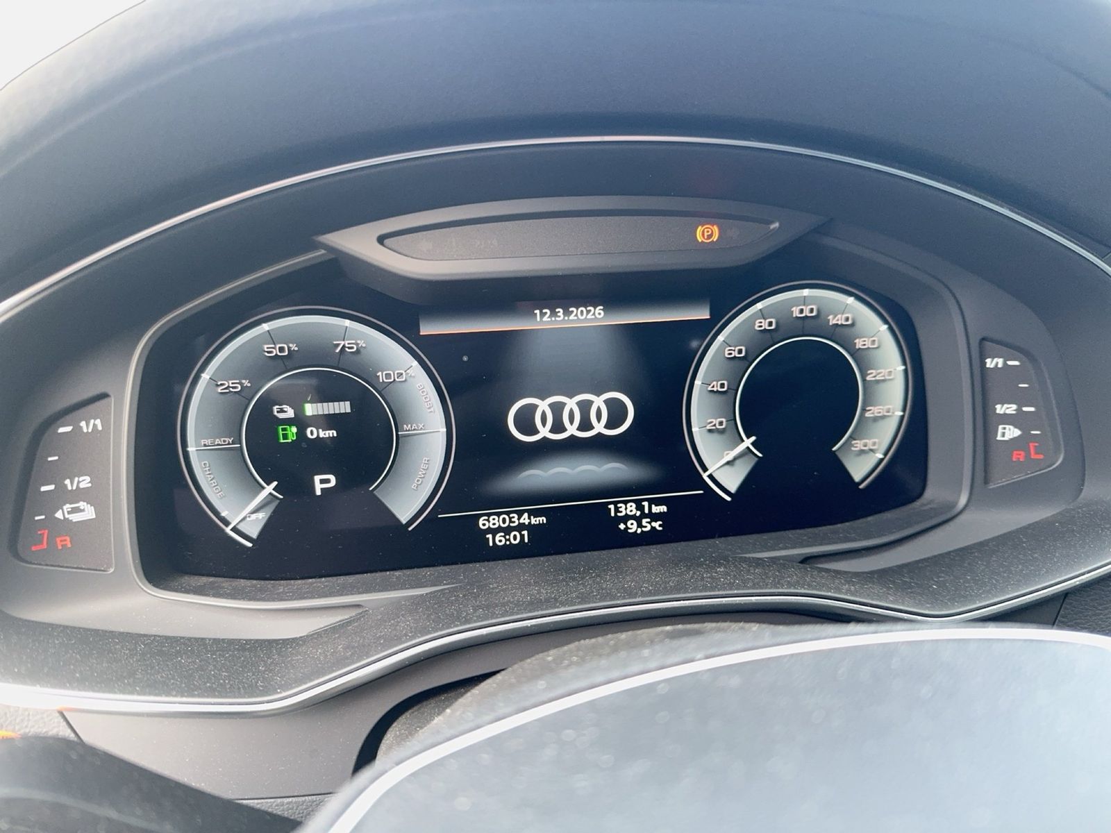 Fahrzeugabbildung Audi A6 Avant 50 TFSIe Quattro S tronic Design AHK|LM