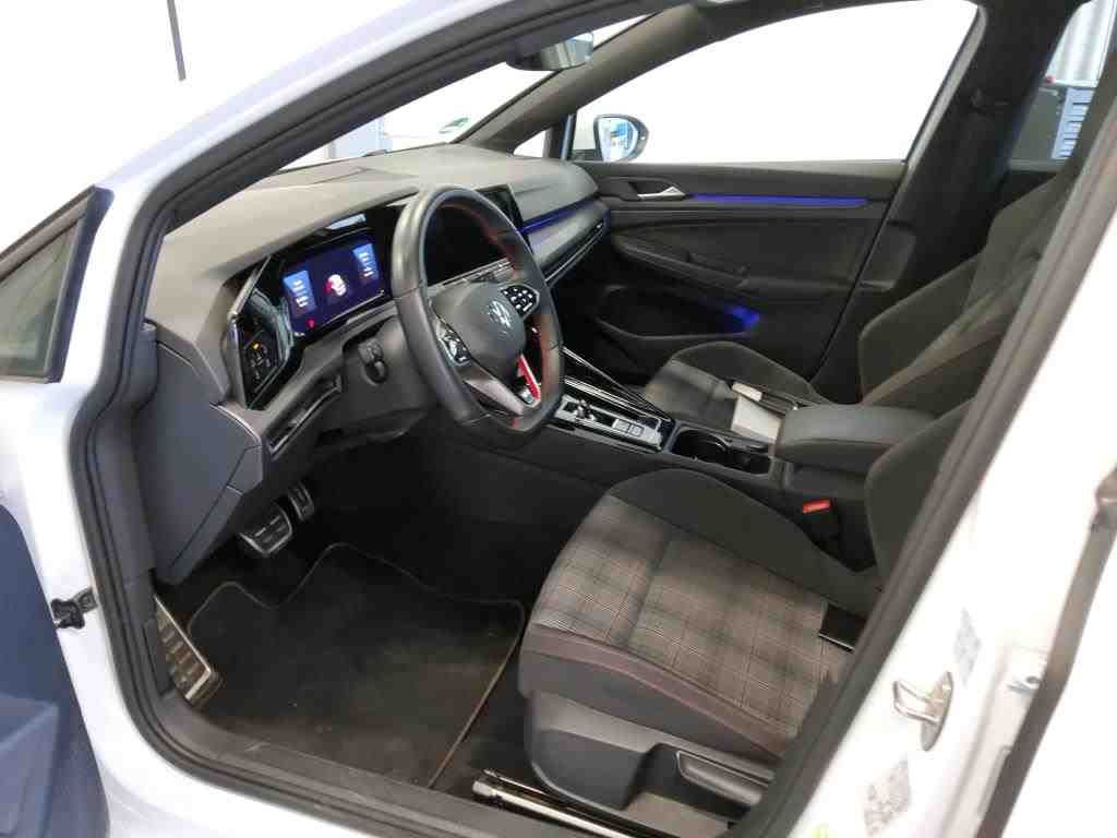 Fahrzeugabbildung Volkswagen Golf VIII GTI DSG CarPlay|Pano|SD|ACC|LED|Navi