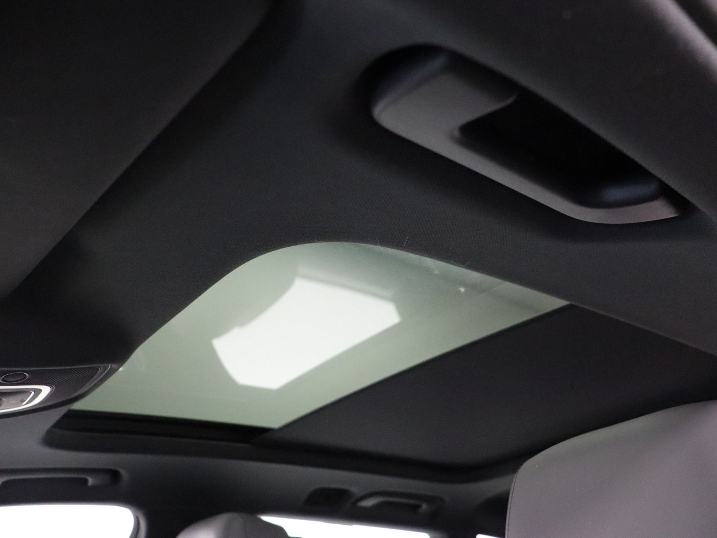 Fahrzeugabbildung Audi A4 Avant 40 TDI quattro S tronic S line CarPlay|